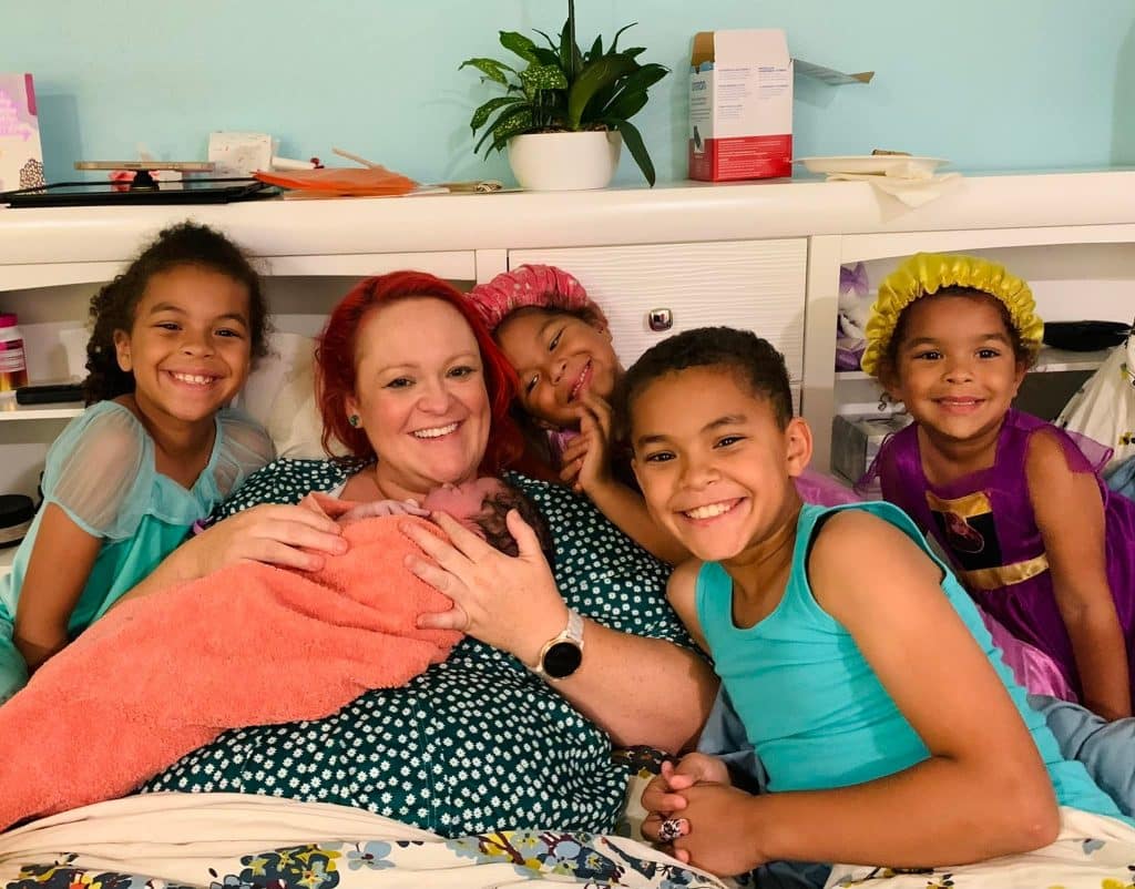 New Hypno-family in bed after fast and peaceful home birth